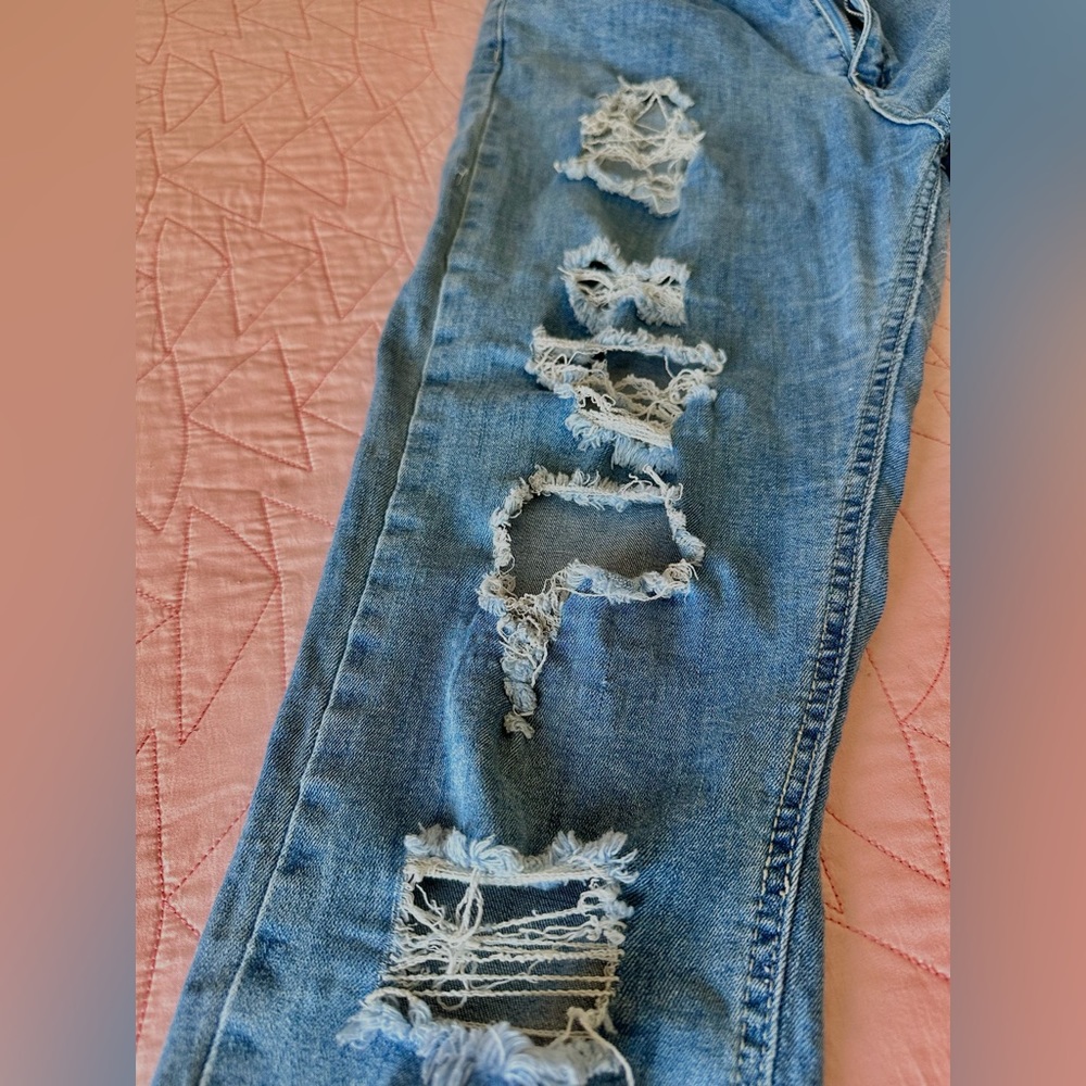 Skinny Ripped Jeans - Picture 6 of 6